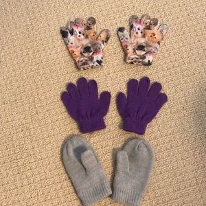 Girls gloves and mittens